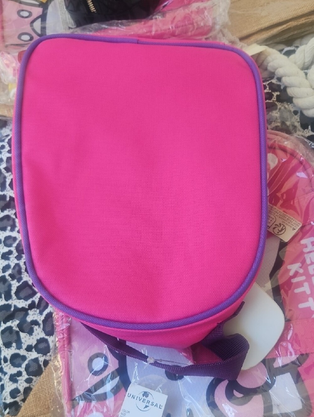 Kids Unicorn Lunch BAG Fluffy Big Face - Pink & Purple with Gold Horn - Picture 3 of 4